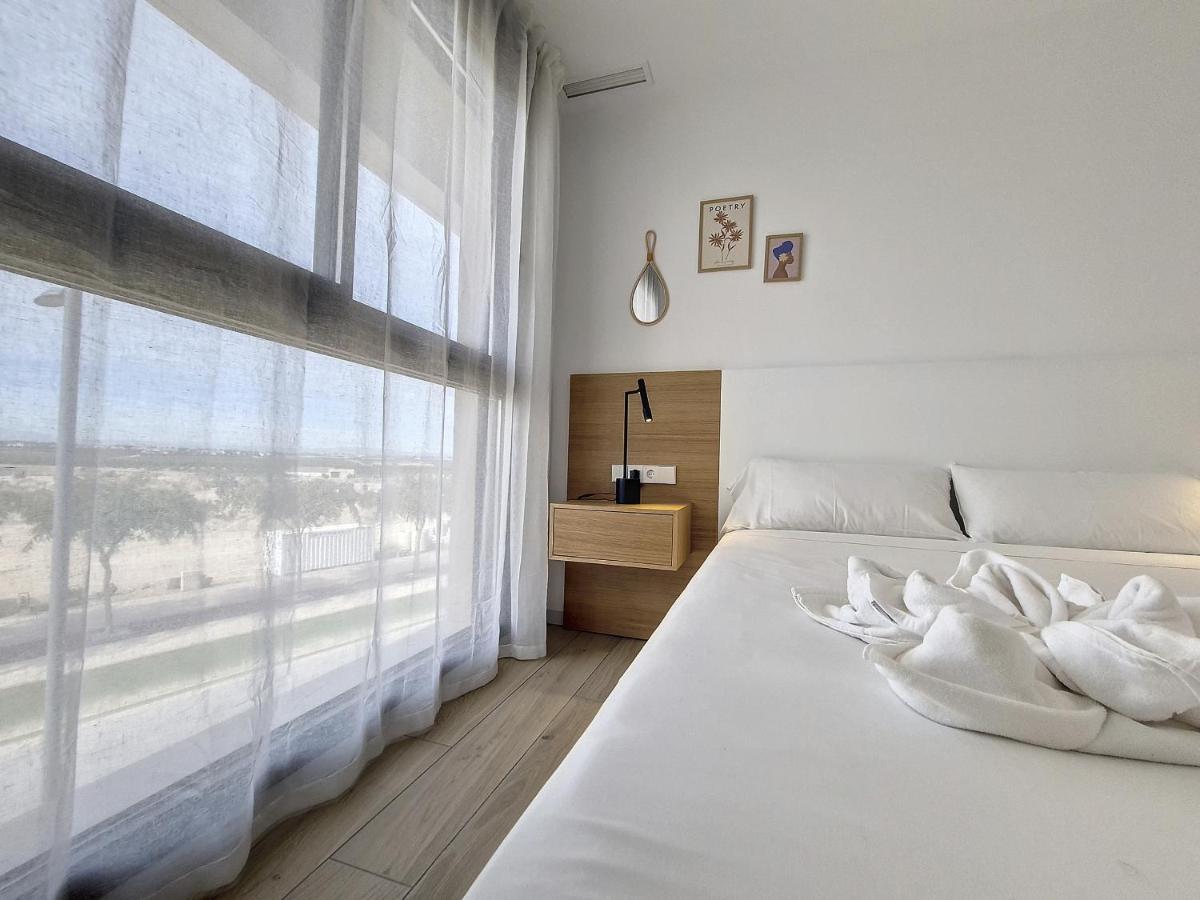 Santa Rosalia & Life - 1410 Torre-Pacheco