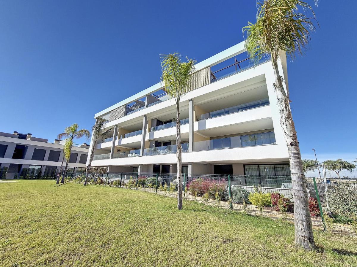 Santa Rosalia & Life - 1410 Apartment